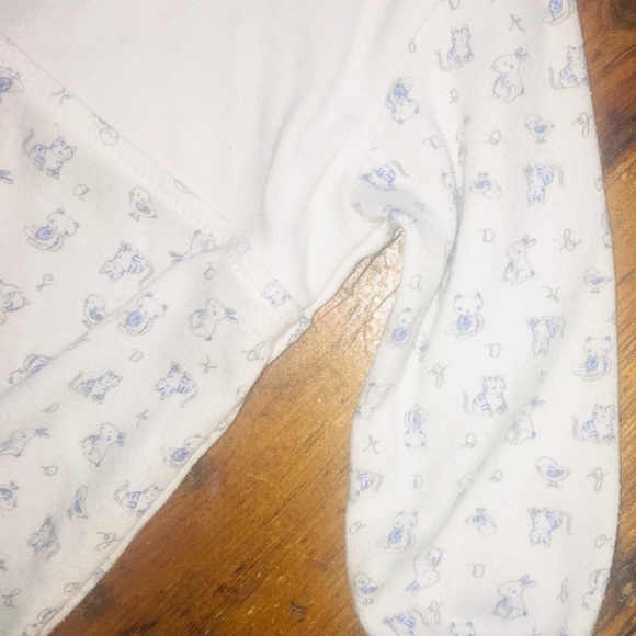 Baby boy onesie - Picture 3 of 5